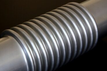How Do Gimbal & Hinged Expansion Joints Differ?
