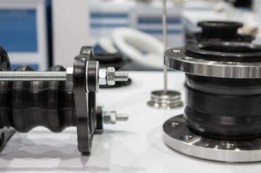Universal vs. In-Line Expansion Joints: Which Is Better?