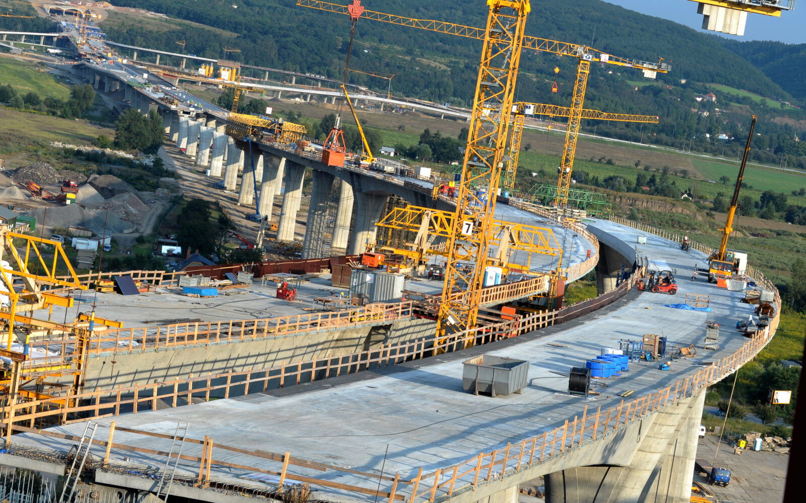 Construction, Plumbing, & HVAC industry image